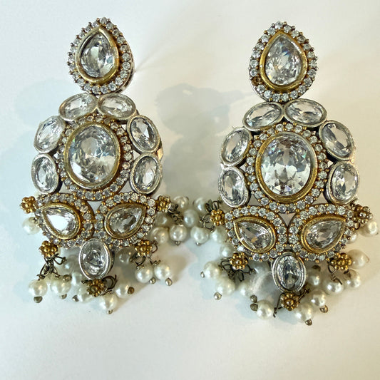 Meena handcrafted kundan necklace and earrings