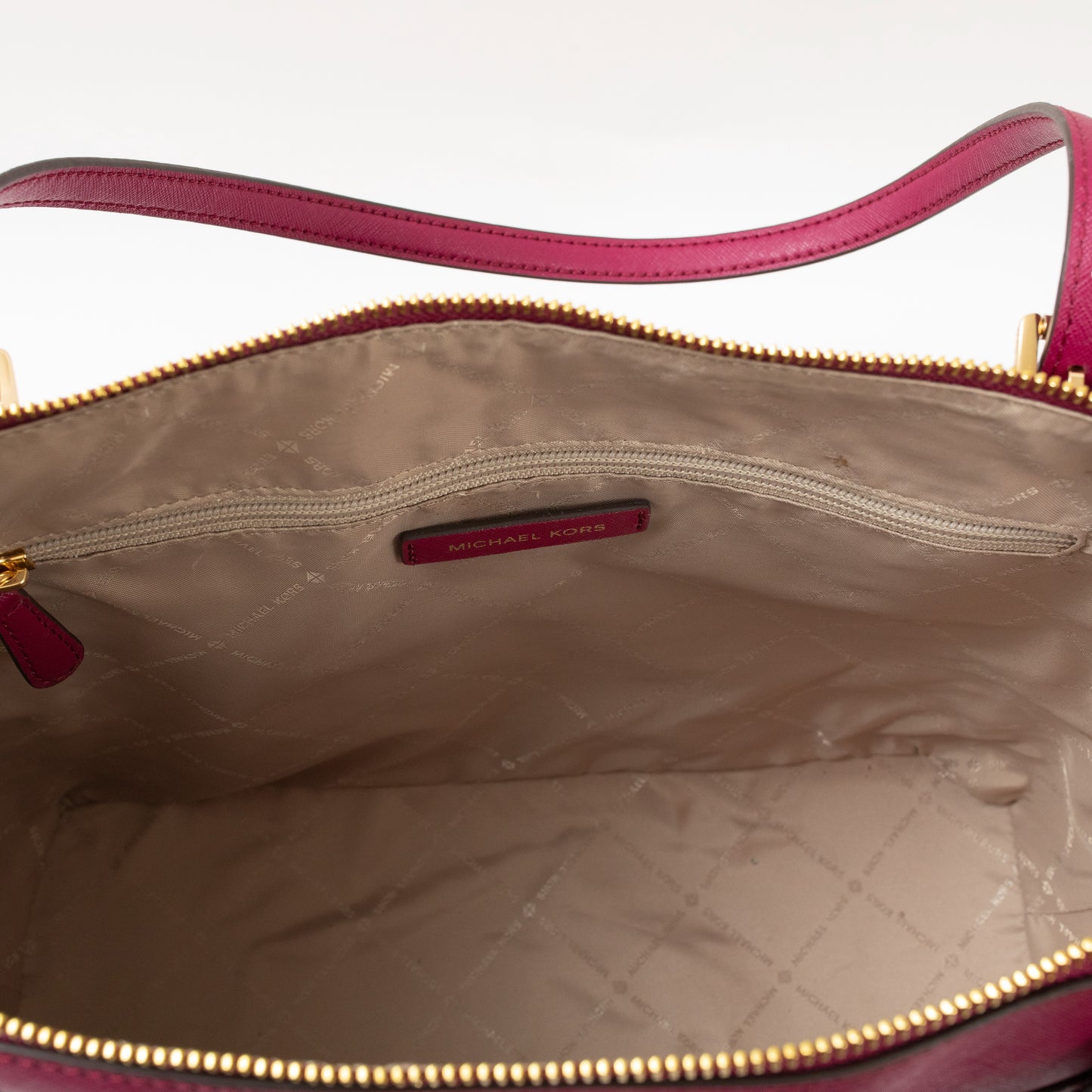 Michael Kors Pre-Loved Jet Set Travel Medium Saffiano Leather Tote