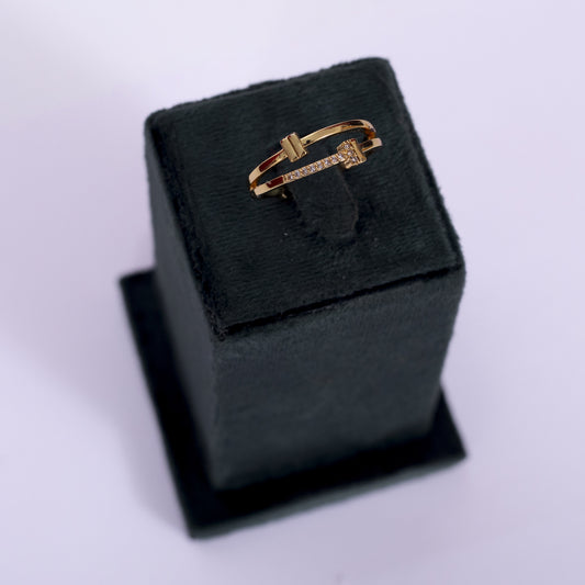 The Luxe Twin-Bar Silhouette Ring