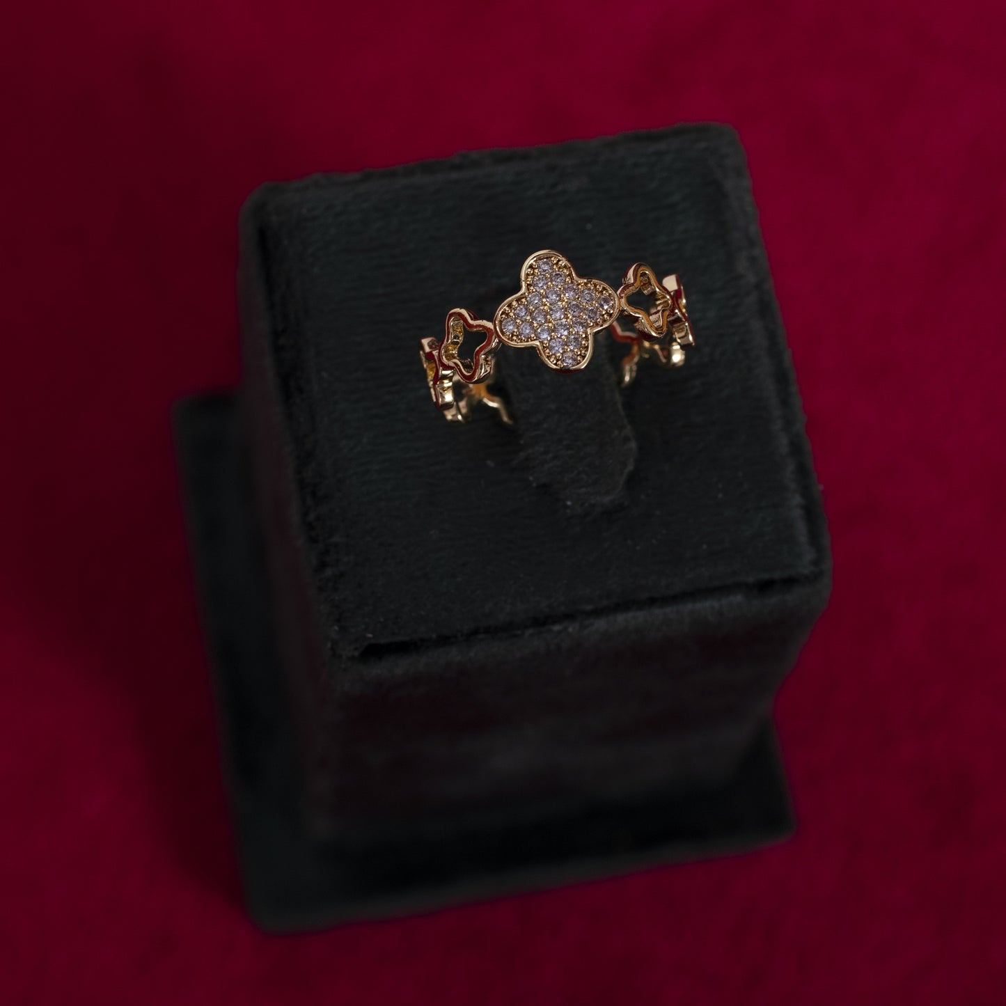 The Elite Quatrefoil Statement Ring Premium Handcrafted Fashion Jewelry