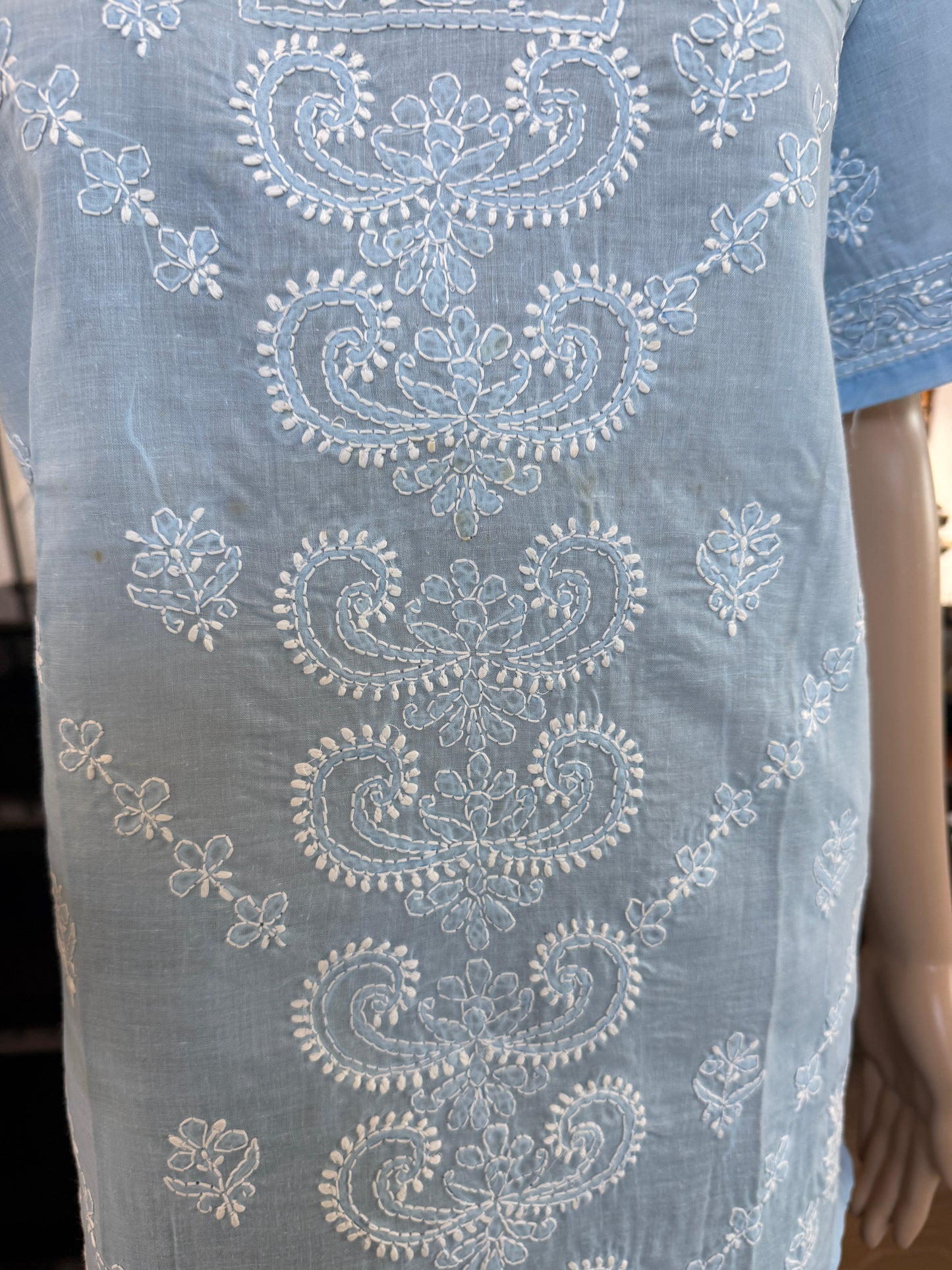 Azaura – Airy Sky Blue Chikankari Short Sleeve Kurta | A Breeze of Tranquil Charm 🌤️
