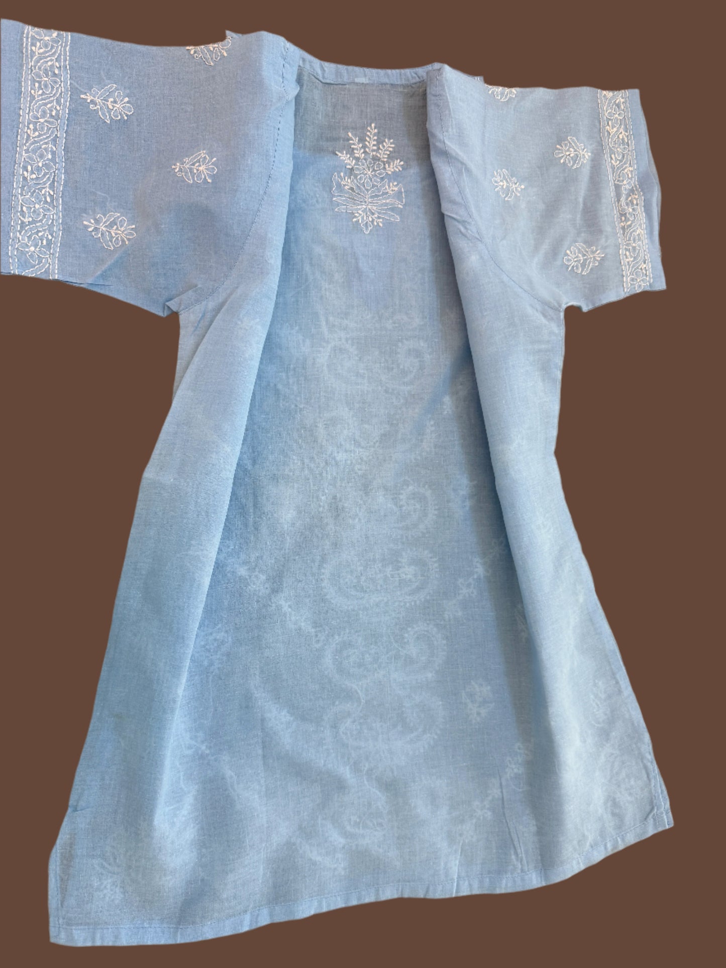 Azaura – Airy Sky Blue Chikankari Short Sleeve Kurta | A Breeze of Tranquil Charm 🌤️