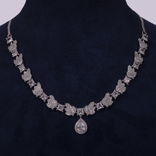 Midnight Frost Elegance Necklace