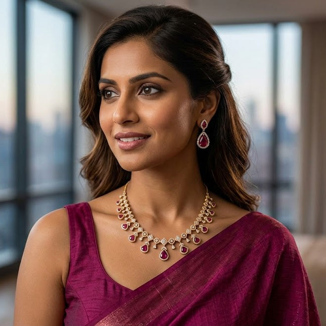 How to Choose the Perfect Statement Necklace