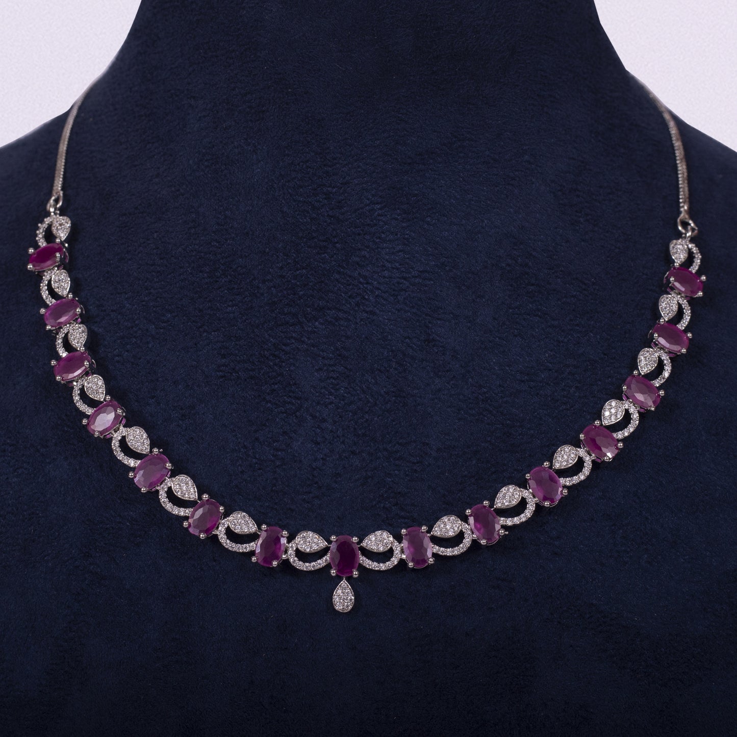 The Elara Handcrafted Necklace