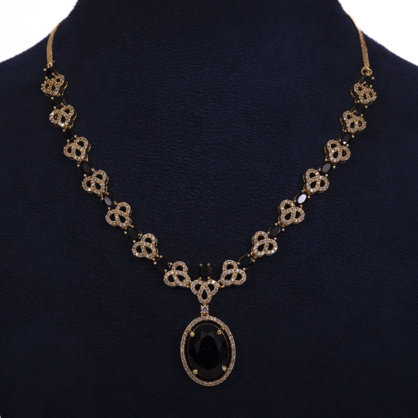 Midnight Blossom Black Stone Necklace Set