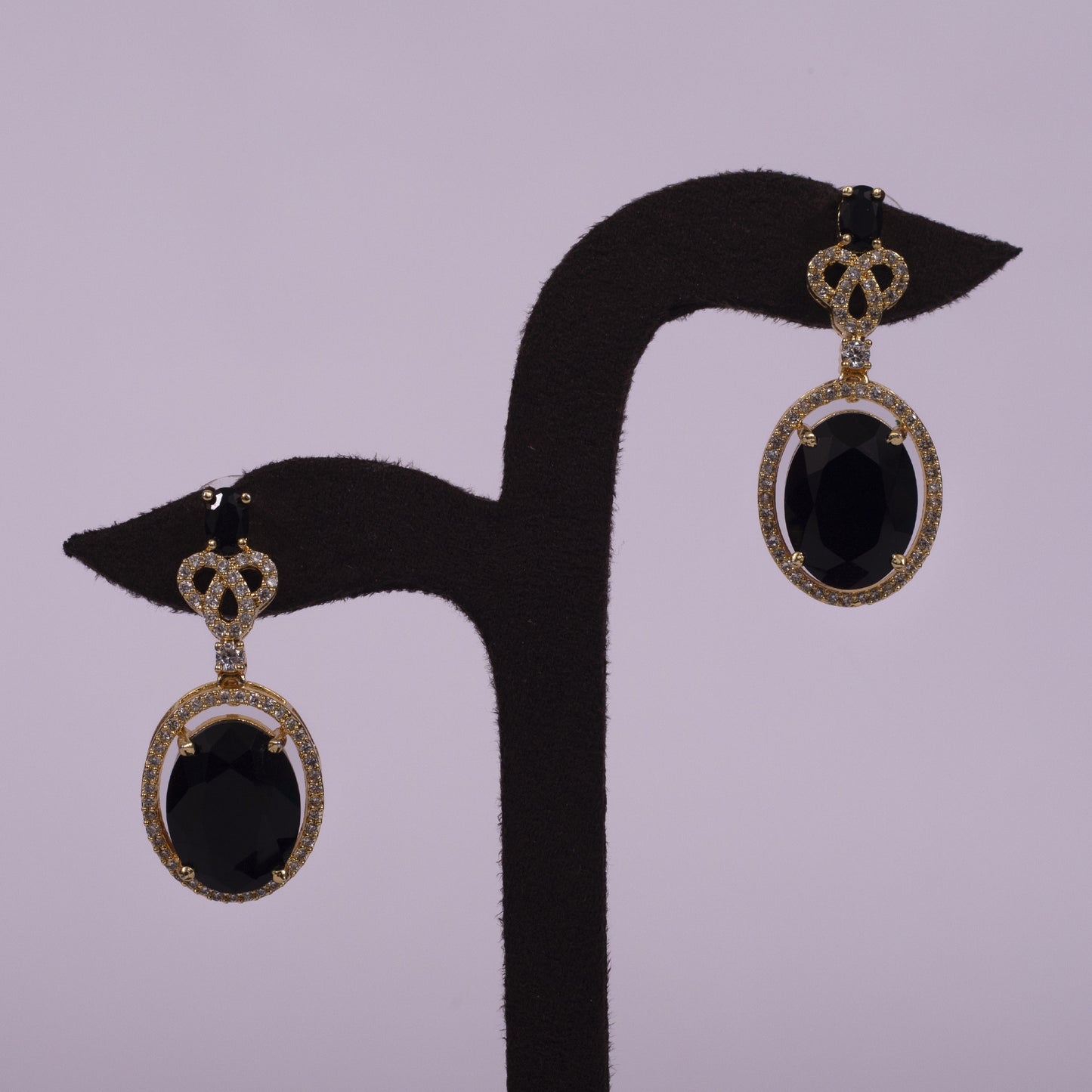 Midnight Blossom Black Stone Necklace Set