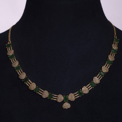 Emerald Elegance Necklace Set