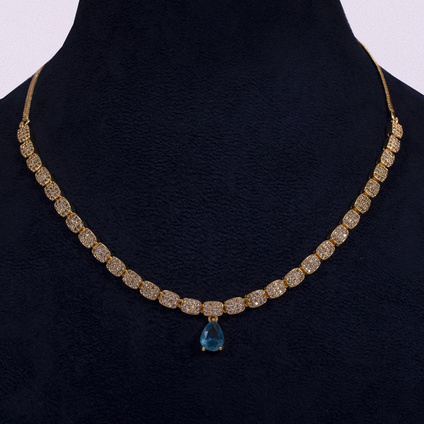 Elegant Handcrafted Fashion Jewelry Suite