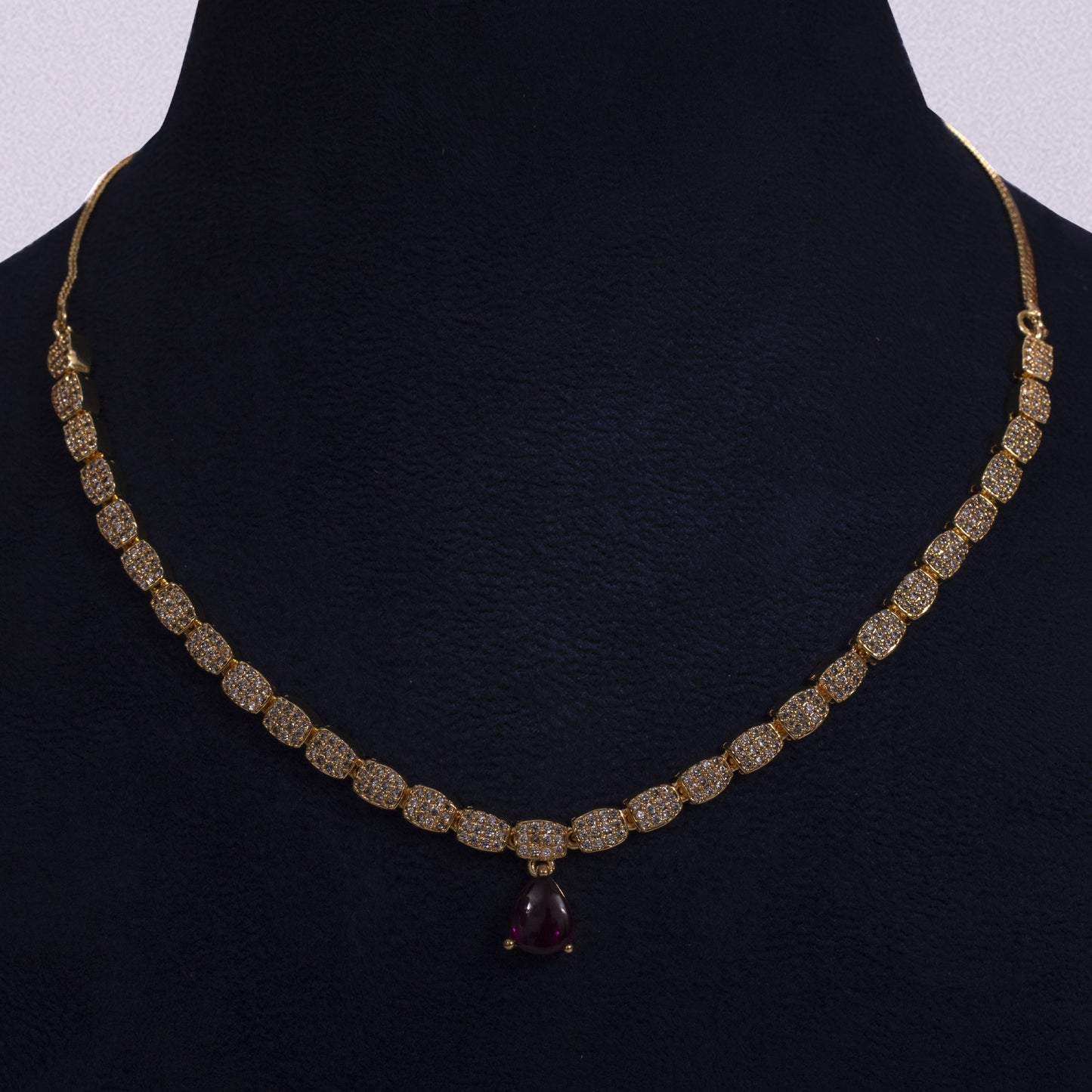 Regal Crimson Teardrop Necklace
