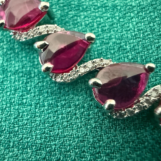 Red Teardrop Necklace and Earring Set