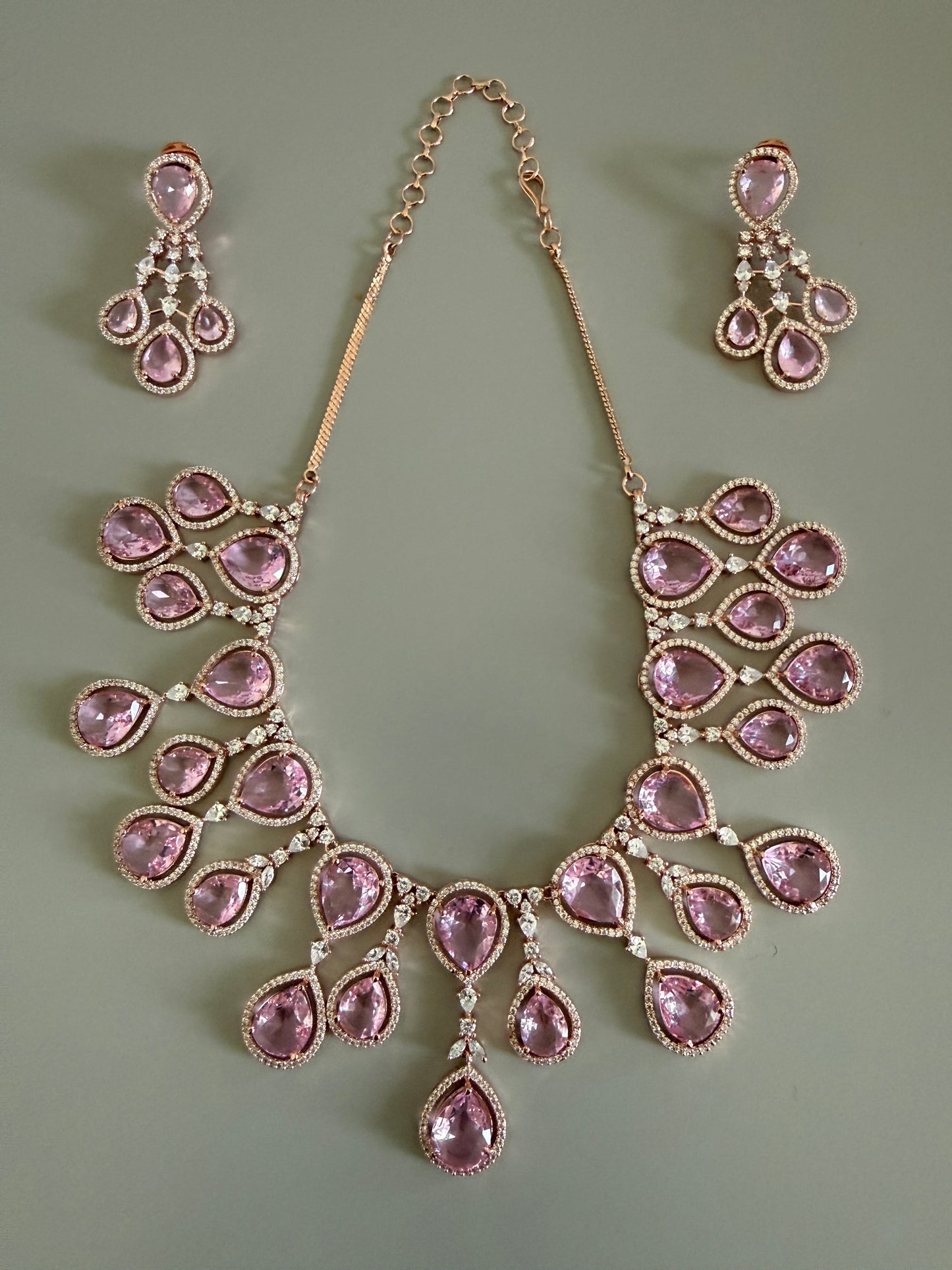 Pink and White Two layer teardrop Necklace set