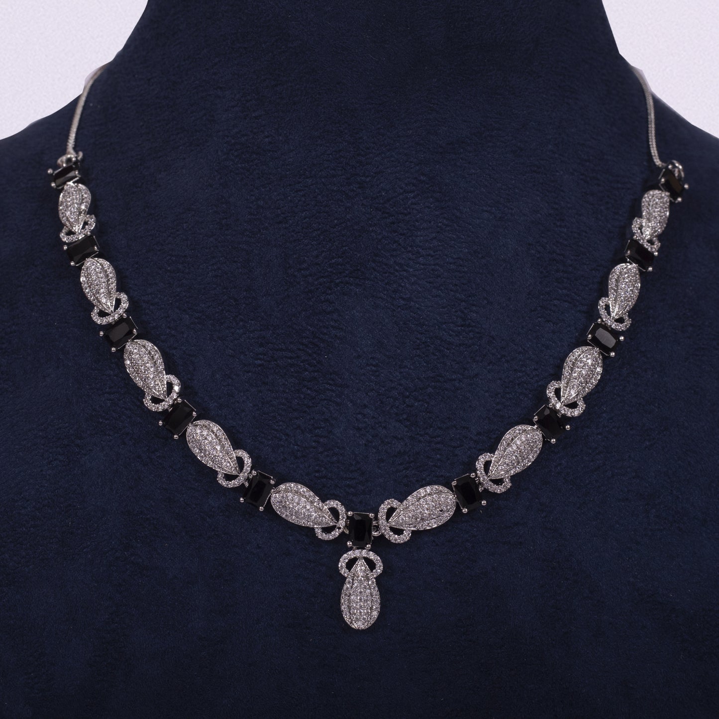 Midnight Elegance Crystal Drop Necklace Set