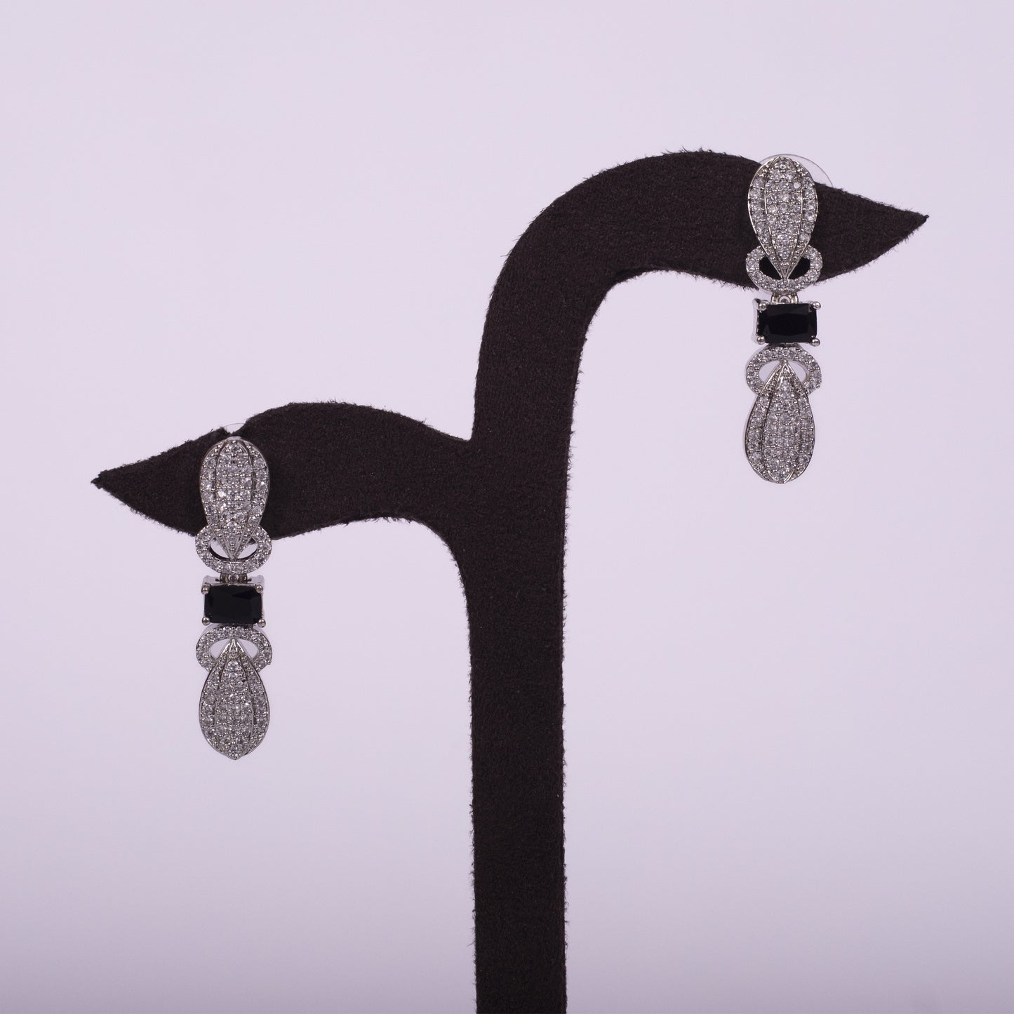 Midnight Elegance Crystal Drop Necklace Set