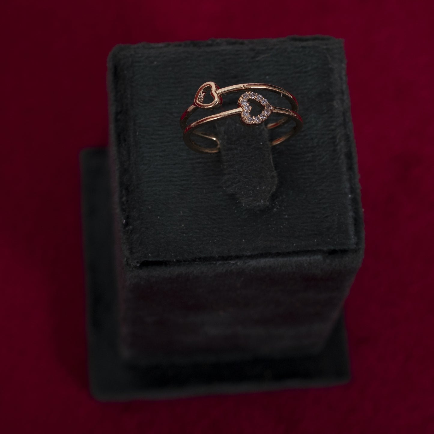 The Isabella Intertwined Hearts Ring