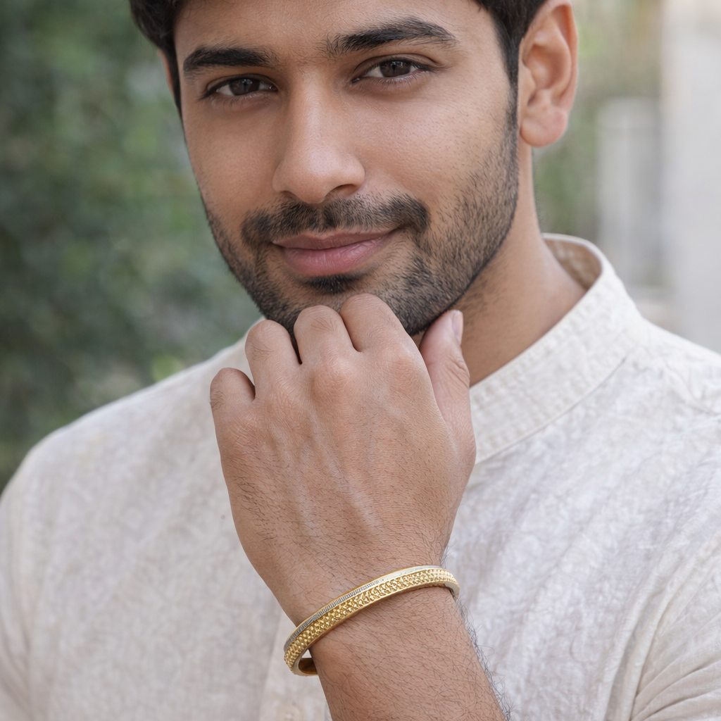 Rana Handcrafted Kada Bracelet brass gold plated (1 pc)