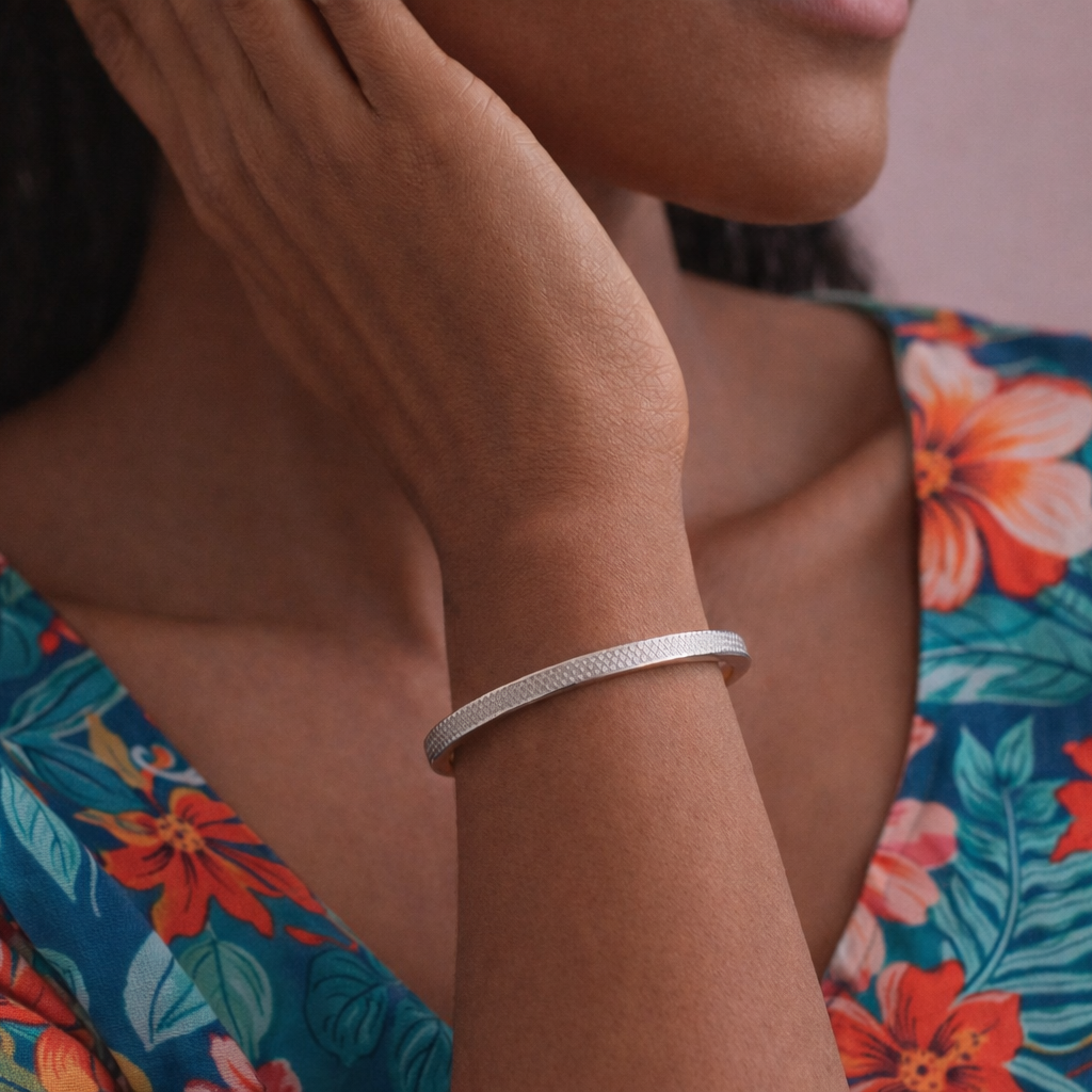 Maya silver toned honeycomb bangle