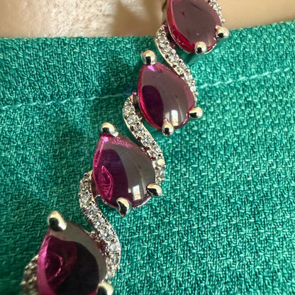 Red Teardrop Necklace and Earring Set