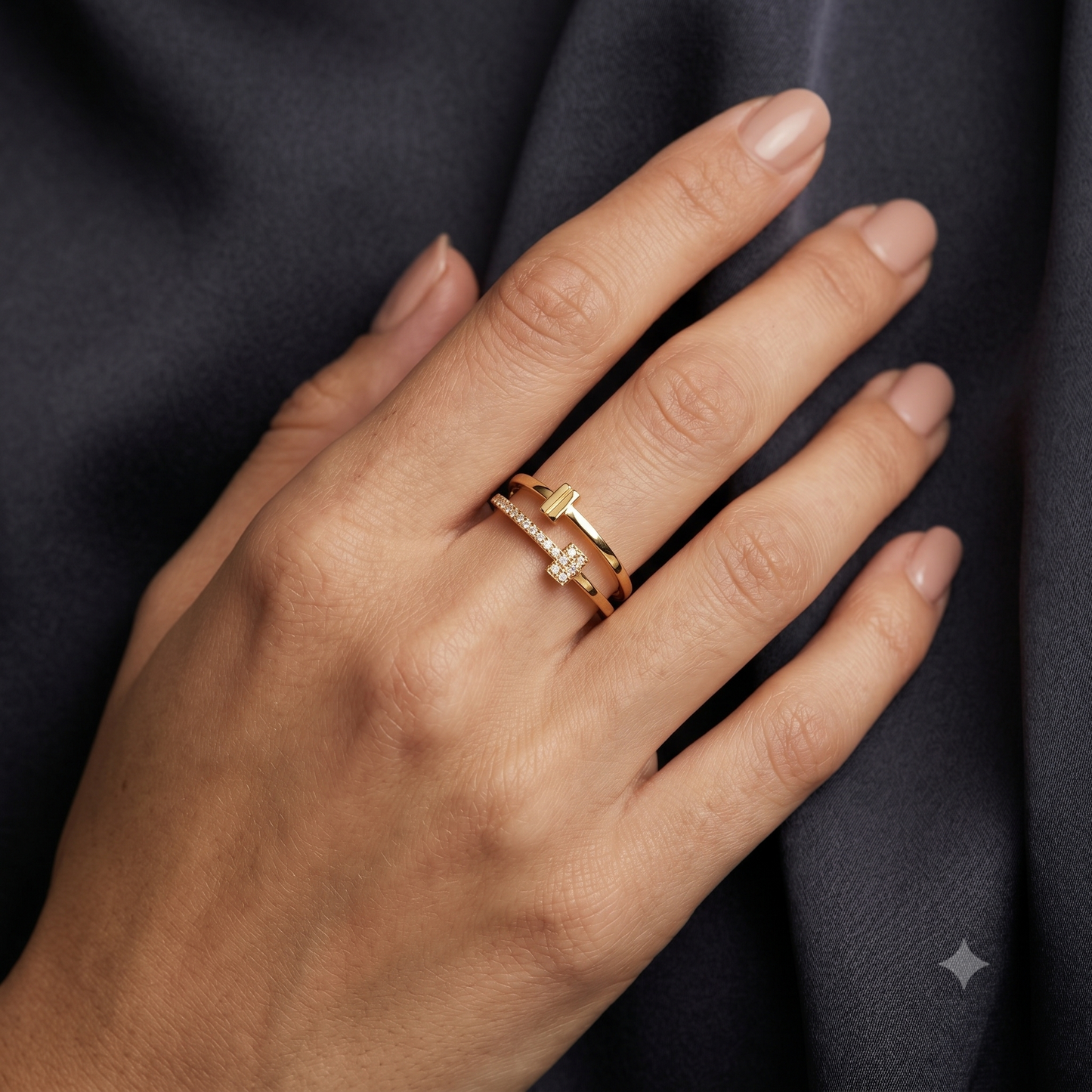 The Luxe Twin-Bar Silhouette Ring