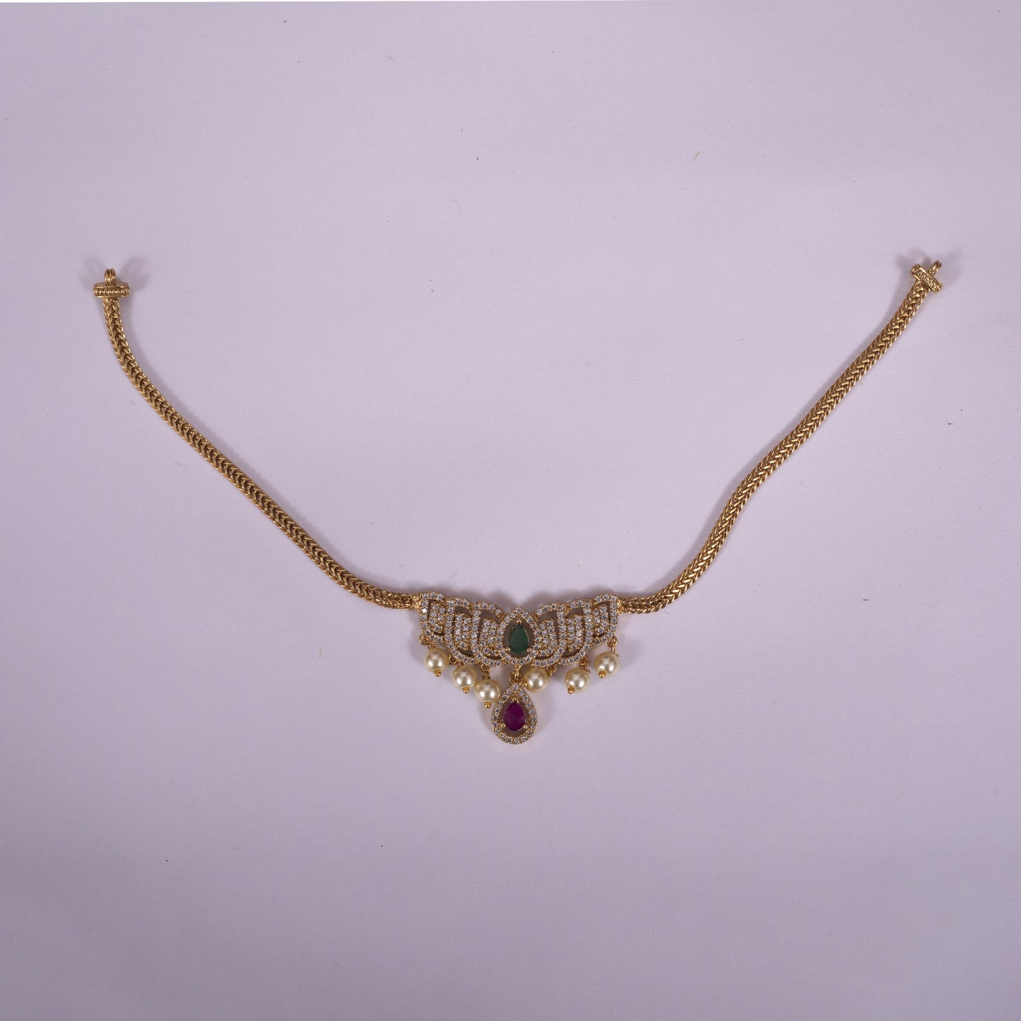 Maharani's Grace: The Isabella Necklace