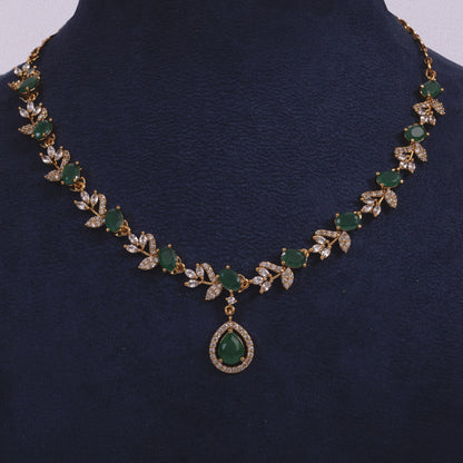 Royal Green Elegance: Handcrafted Fashion Jewelry Set