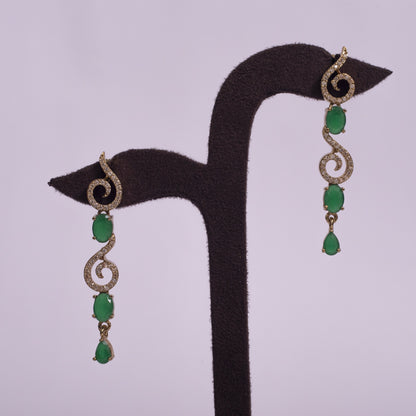 The Emerald Crest Scroll Necklace & Earring Set