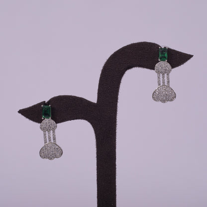 Emerald Elegance: The Regal Verdant Set