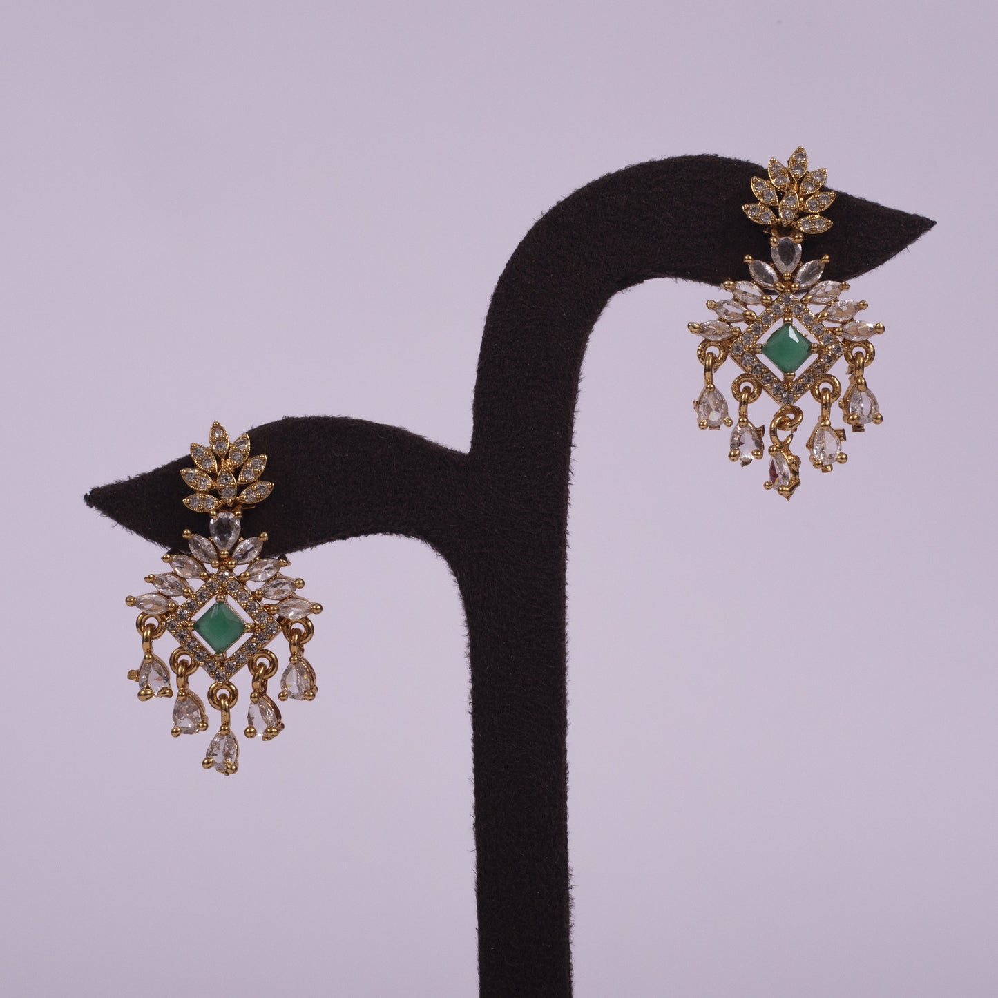 Regal Emerald Green Elegance Necklace Set