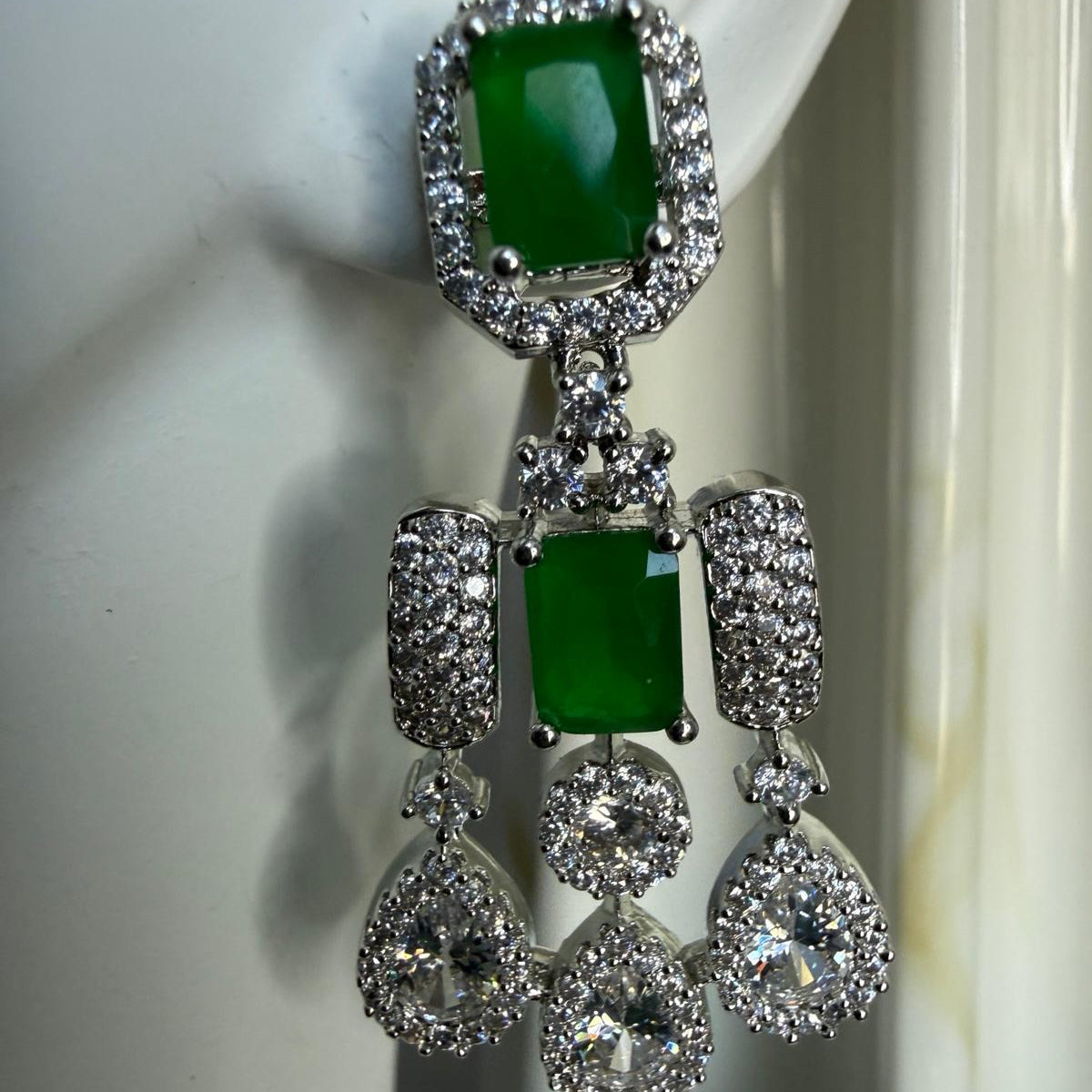 Ishani Emerald Green Statement Necklace & Earrings Set
