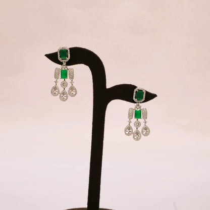 Ishani Emerald Green Statement Necklace & Earrings Set