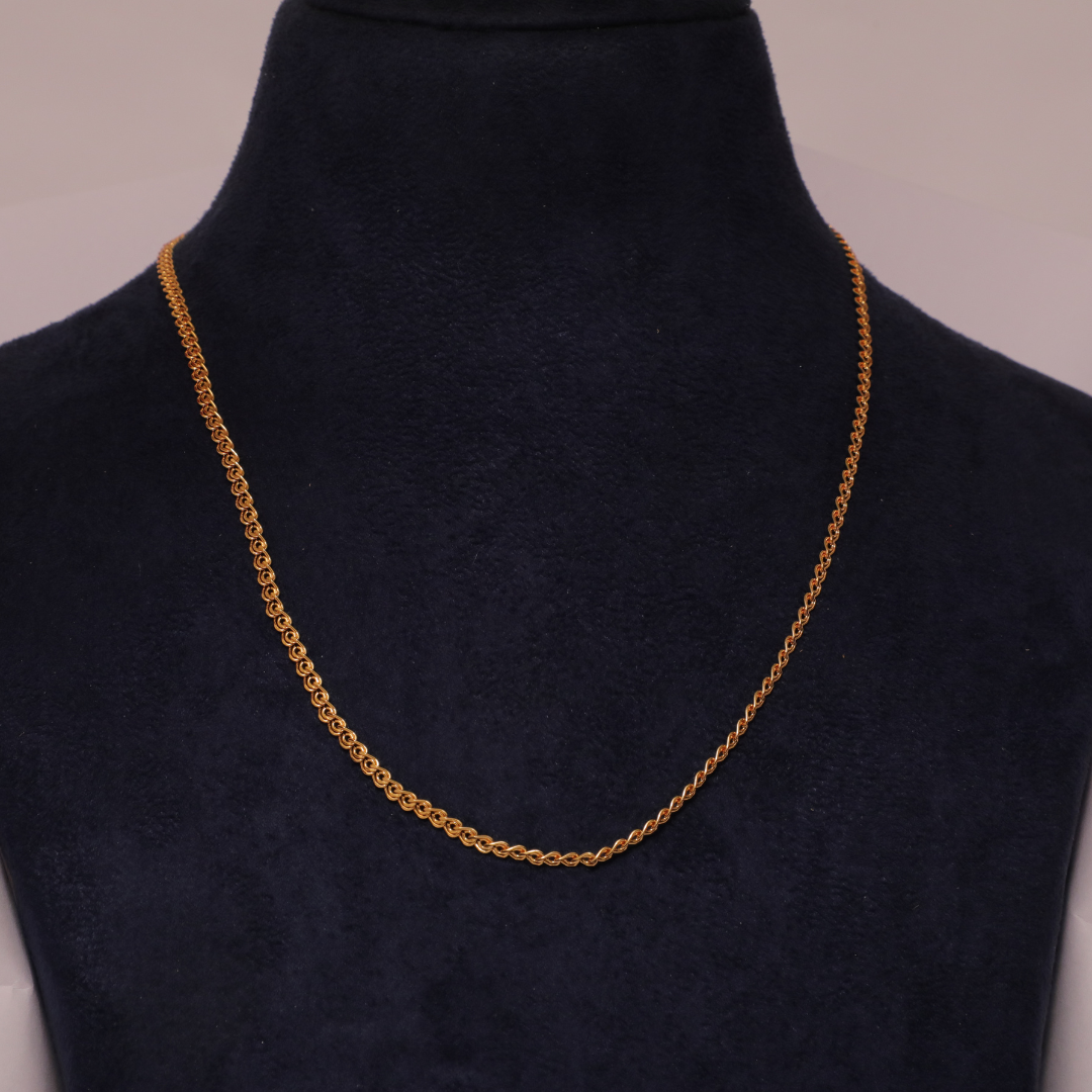 Delicate Gold Spiral Scroll Link Chain