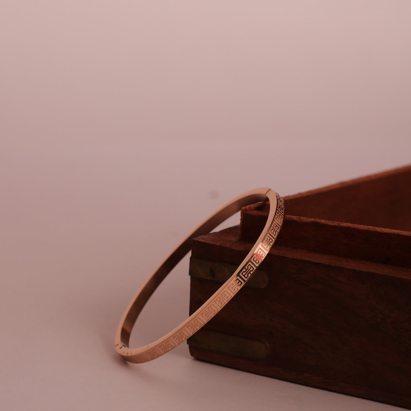 Nivi engraved handcrafted bangle