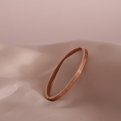 Nivi engraved handcrafted bangle