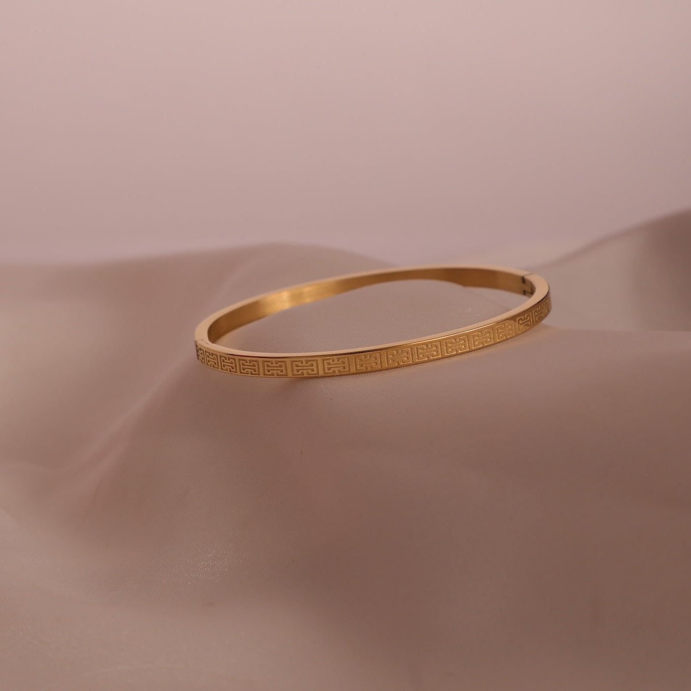 Nivi engraved handcrafted bangle
