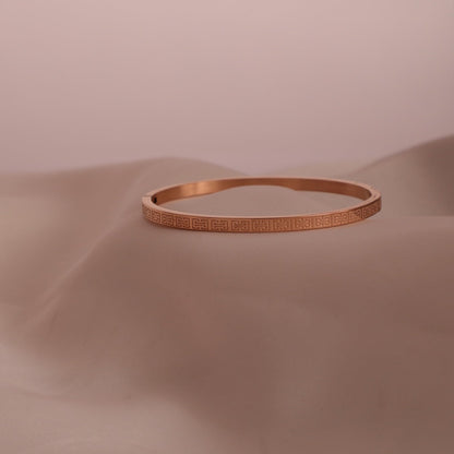 Nivi engraved handcrafted bangle