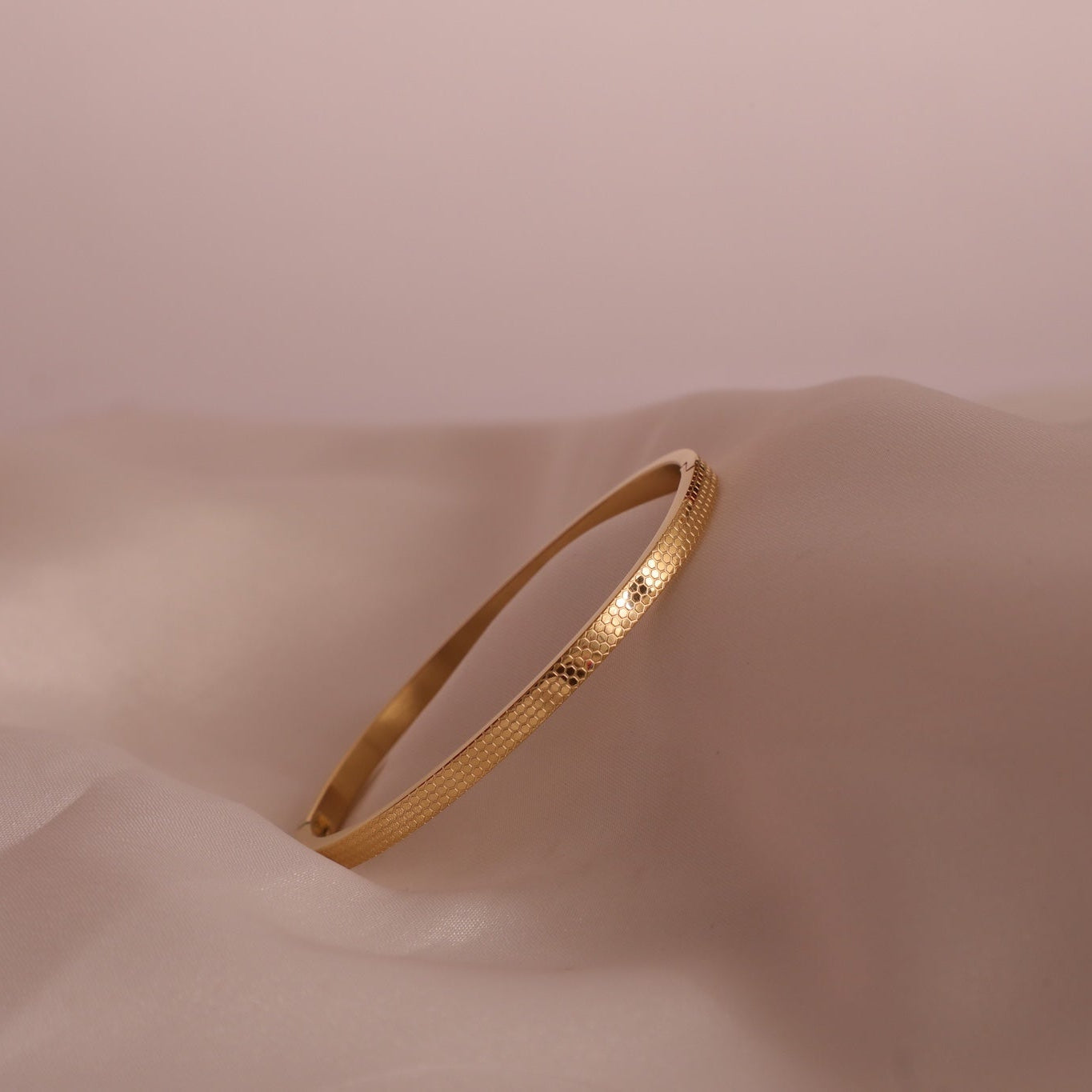 Nivi engraved handcrafted bangle